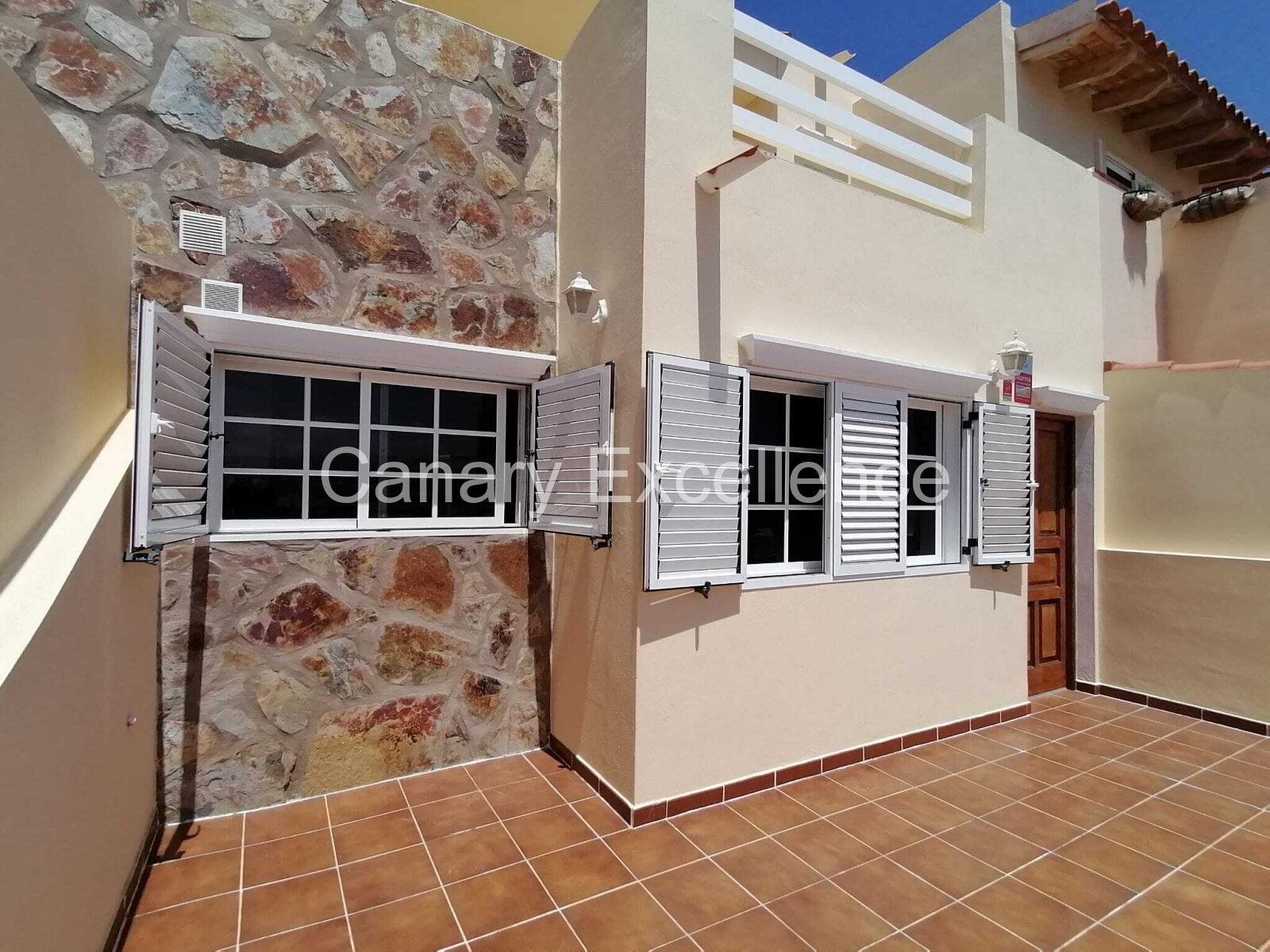 Sehr gepflegtes Duplex - 4 Schlafzimmer u. Meerblick in Costa Calma Sehr gepflegtes Duplex - 4 Schlafzimmer u. Meerblick in Costa Calma