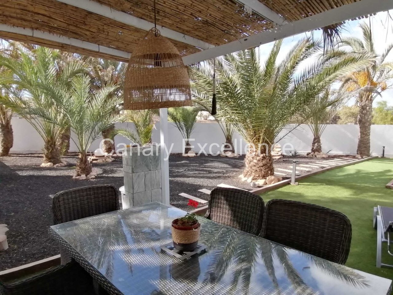 Außenbereich / Garten mit Sitzplatz Außenbereich / Garten mit Sitzplatz